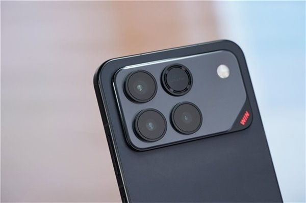 2025 性价比高的手机推荐 2000 元-4000 元荣耀 WIN 轻松用五年