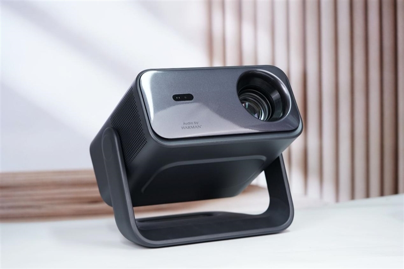 你能买到的最具性价比的1300CVIA流明投影仪！哈趣K3 Ultra Max评测