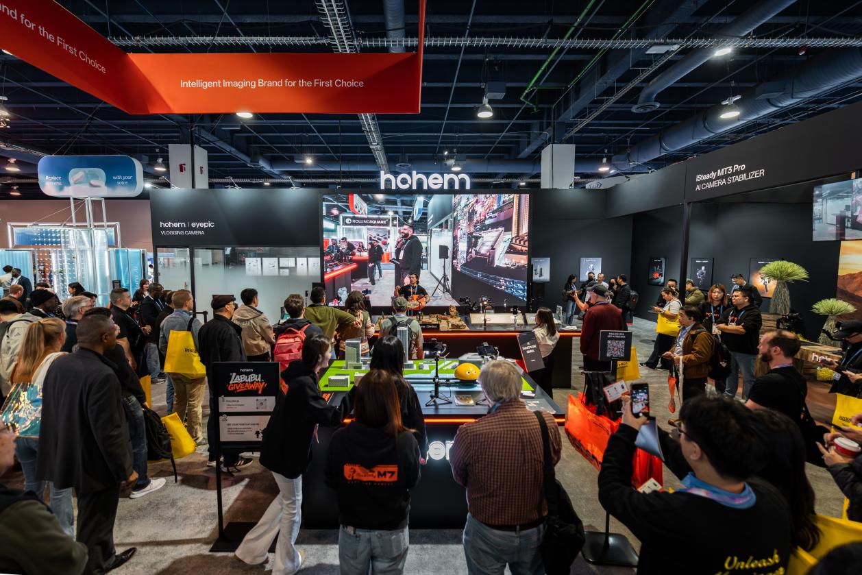 浩瀚 Hohem Eyepic 亮相 CES：用一台可拆卸相机，探索移动影像的边界