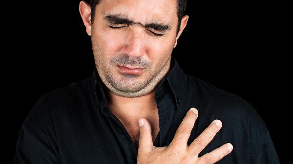 右边胸下面肋骨处疼痛怎么办