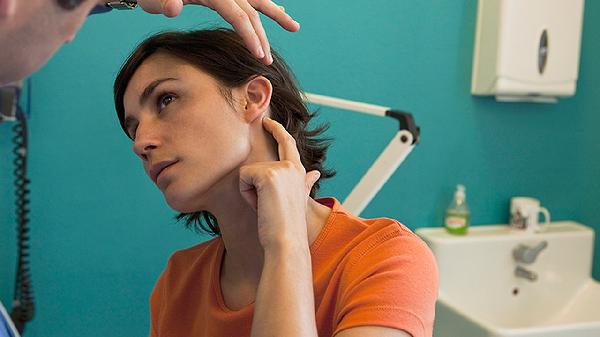 长期耳鸣是什么原因