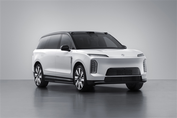 尺寸超越劳斯莱斯库里南！全新ES9申报：蔚来迄今最大新车