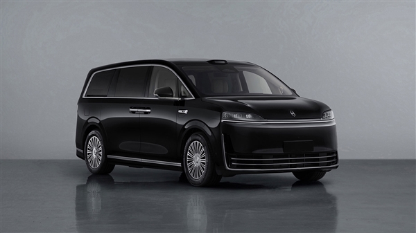 正式挑战丰田埃尔法王座 鸿蒙智行首款MPV智界V9申报