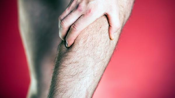 胳膊腿很细是什么病